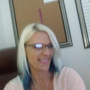 Meet your Posher, Lacey